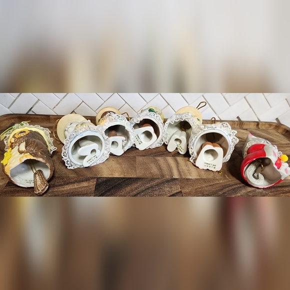 7 Vintage Adorable Animal Ornaments/Bells - Picture 4 of 5